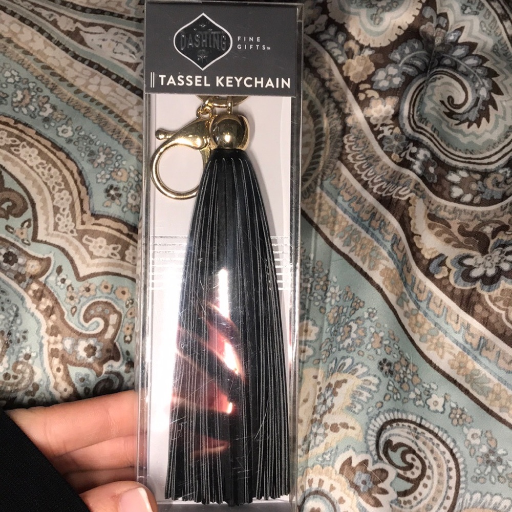 Black tassel key chain